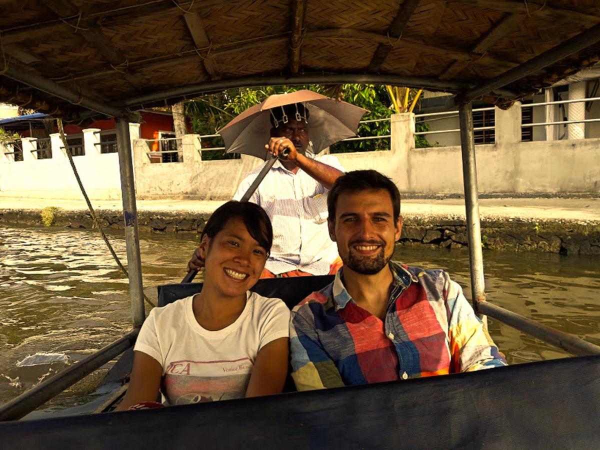 Aham Yoga Nest Bed & Breakfast Alappuzha Bagian luar foto