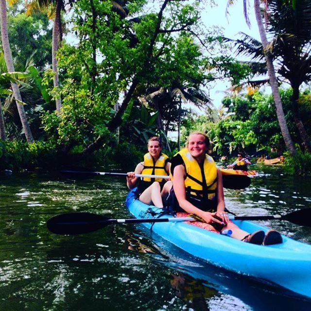 Aham Yoga Nest Bed & Breakfast Alappuzha Bagian luar foto